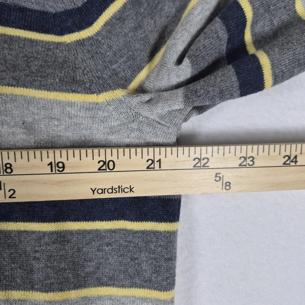 Banana Republic Sweater Men's Large Gray Striped 100% Cotton V-Neck Long Sleeve